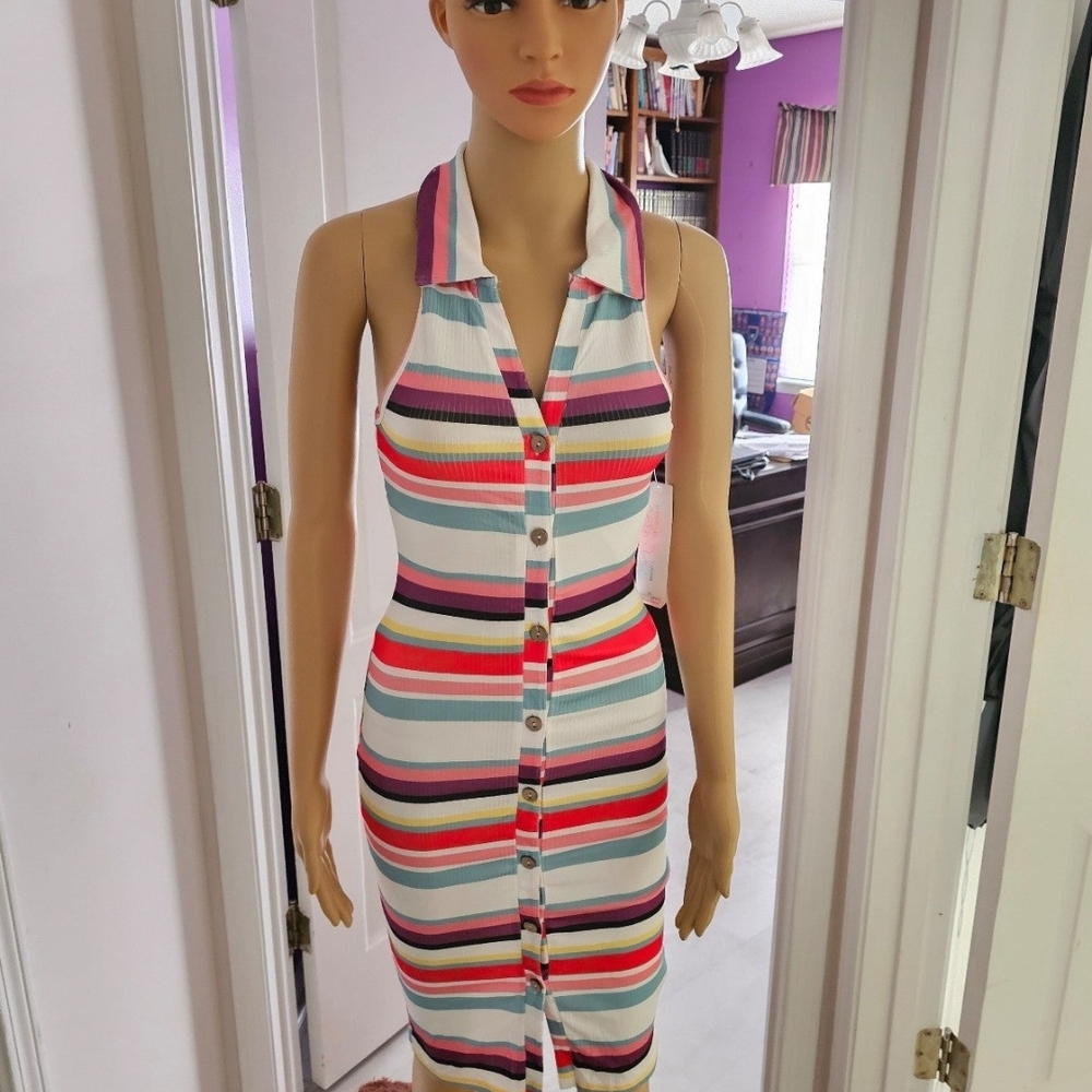Sleeveless Collared Button-Front Striped Dress in Multi